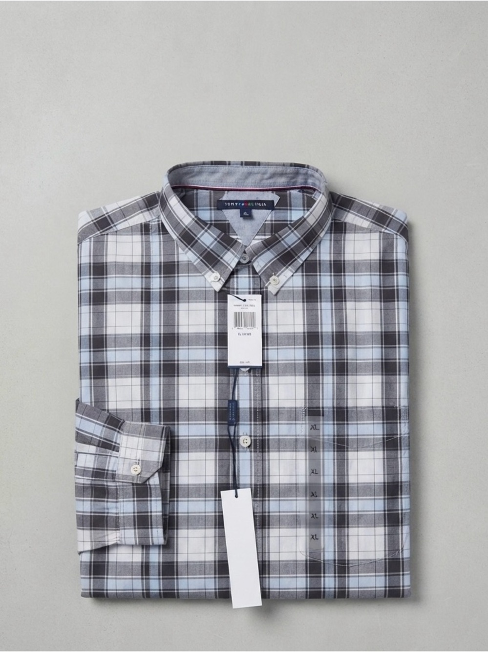 Tommy Hilfiger Men’s Gray and Light Blue Plaid Button-Up Shirt